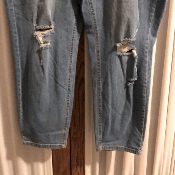 Eloquii Elements Distressed Girlfriend Jean - Picture 7 of 13